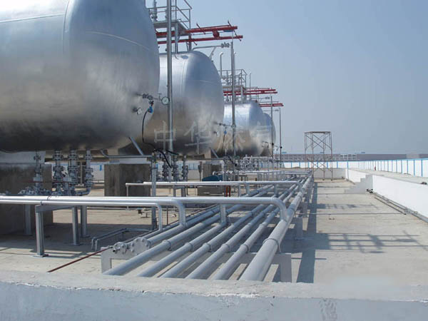 儲(chǔ)氣罐安裝